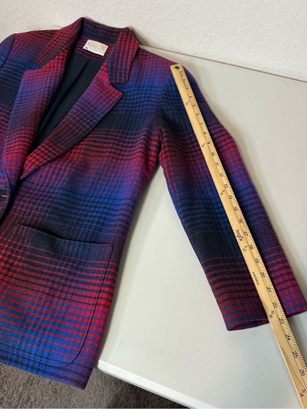 Vintage 60s Pendleton 100% Virgin Wool Made In The Us… - Gem